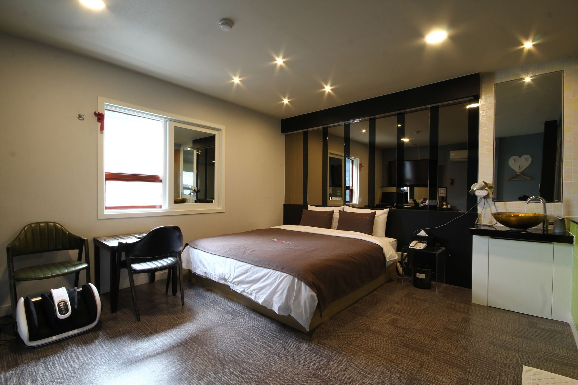 The M Hotel Пусан Екстериор снимка